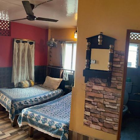 Calcutta Backpackers Homestay -Only For Backpackers & Travellers 外观 照片