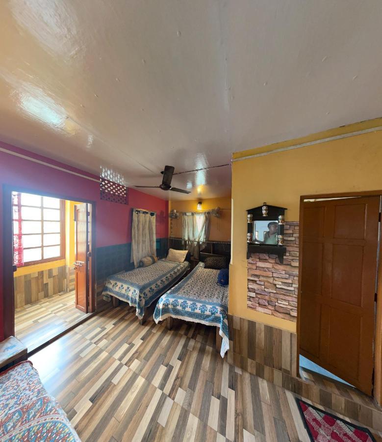 Calcutta Backpackers Homestay -Only For Backpackers & Travellers 外观 照片