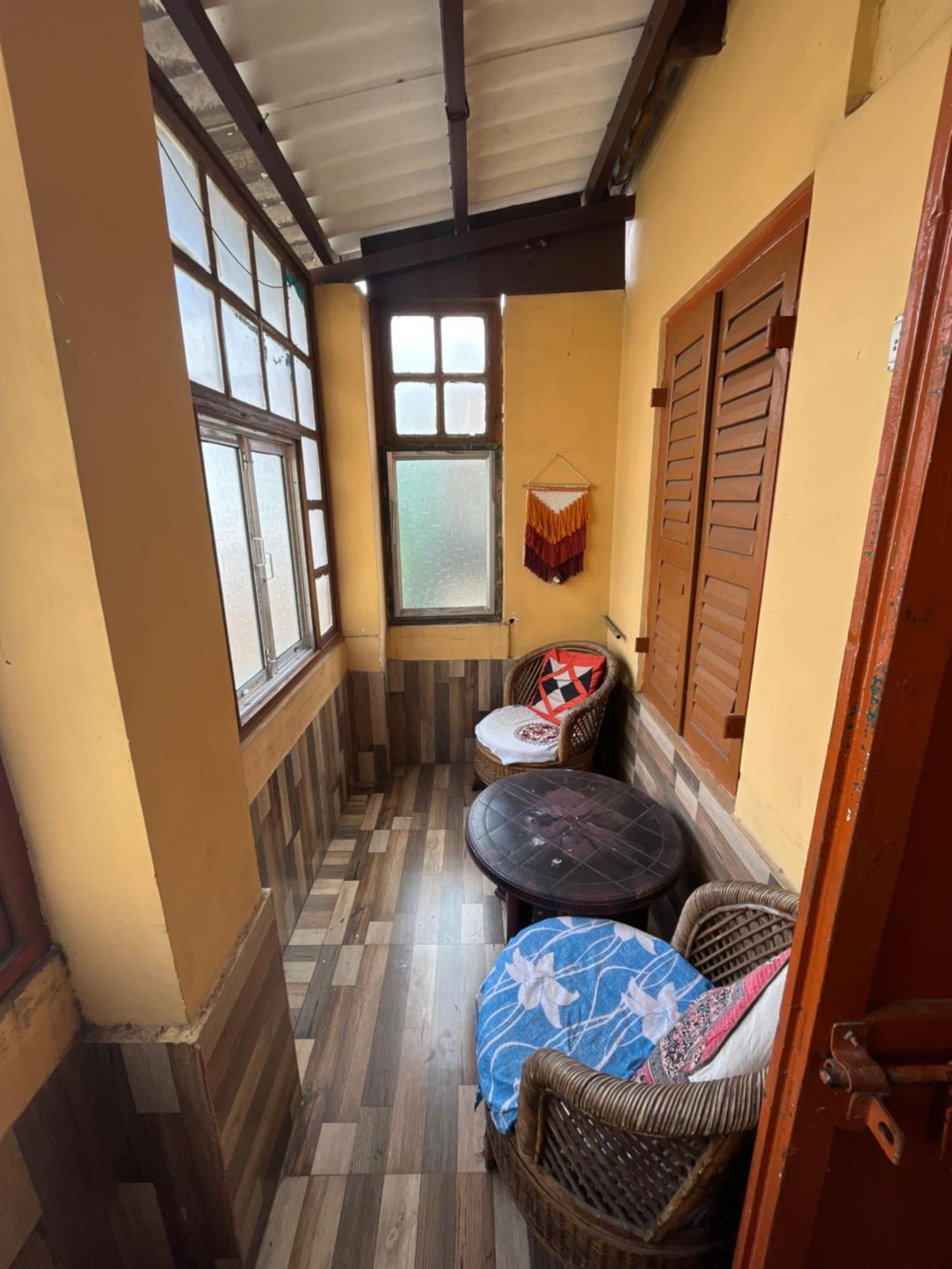 Calcutta Backpackers Homestay -Only For Backpackers & Travellers 外观 照片